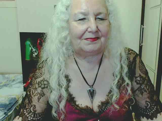GrannyWants webcam