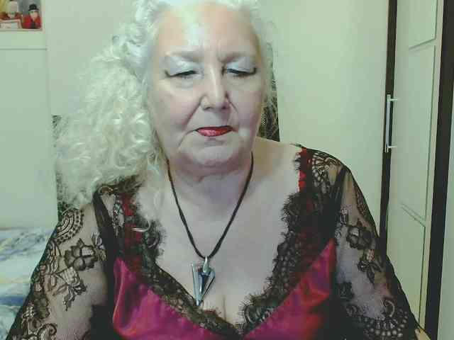 GrannyWants webcam