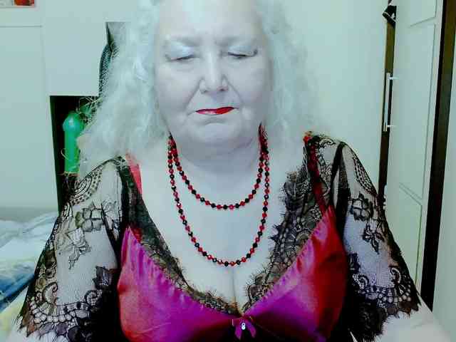 GrannyWants webcam