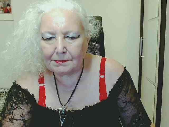 GrannyWants webcam