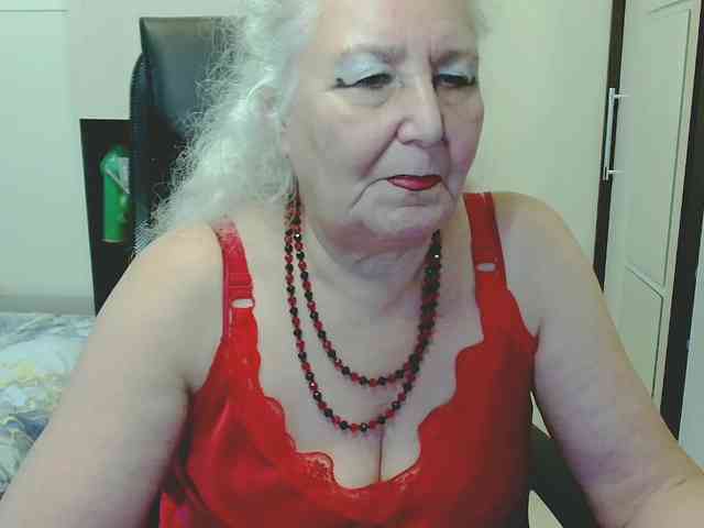 Model: GrannyWants