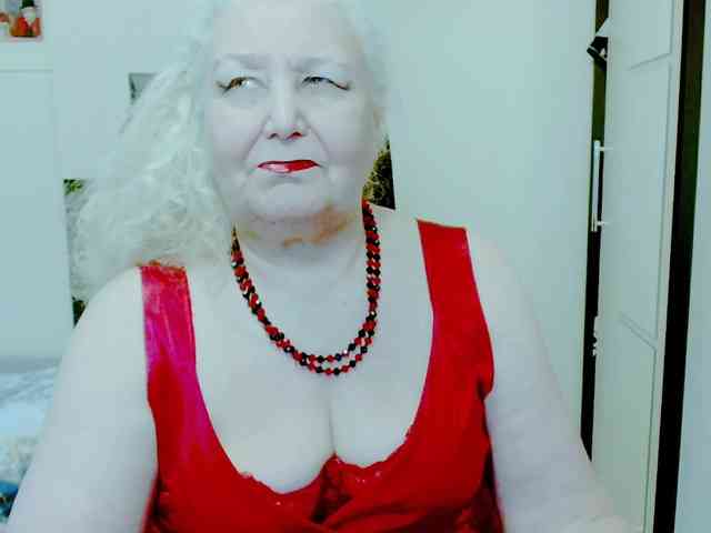 Model: GrannyWants