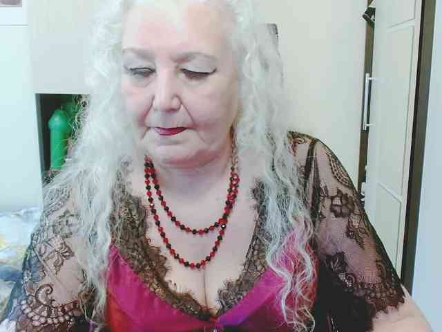 GrannyWants webcam