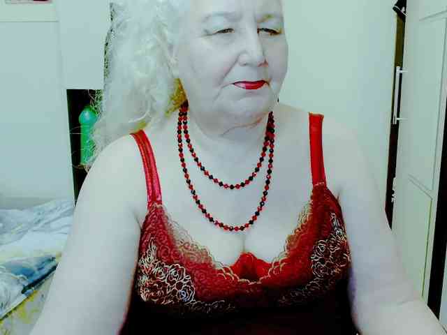 GrannyWants webcam