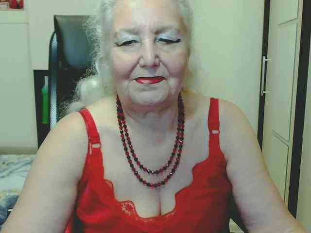 GrannyWants webcam