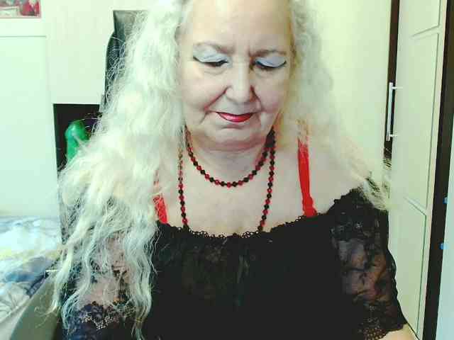 GrannyWants webcam