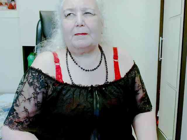 GrannyWants webcam