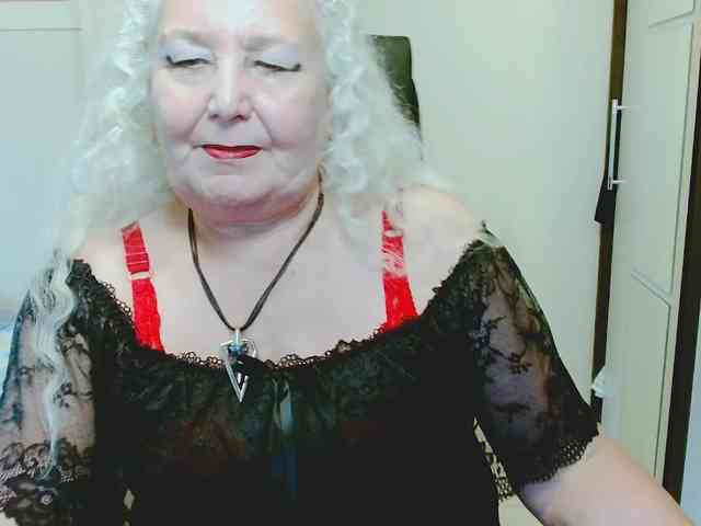 GrannyWants webcam