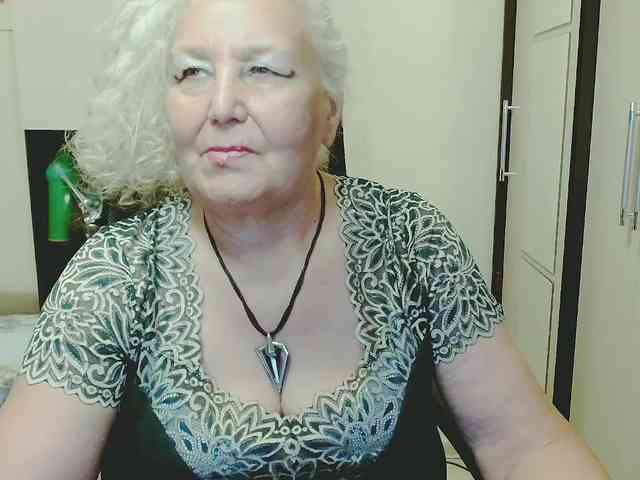 GrannyWants webcam