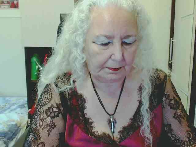 Model: GrannyWants