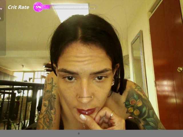 emmaherby1 live cam on BongaCams