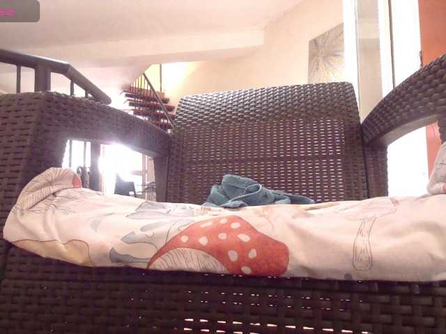 emmaherby1 live cam on BongaCams