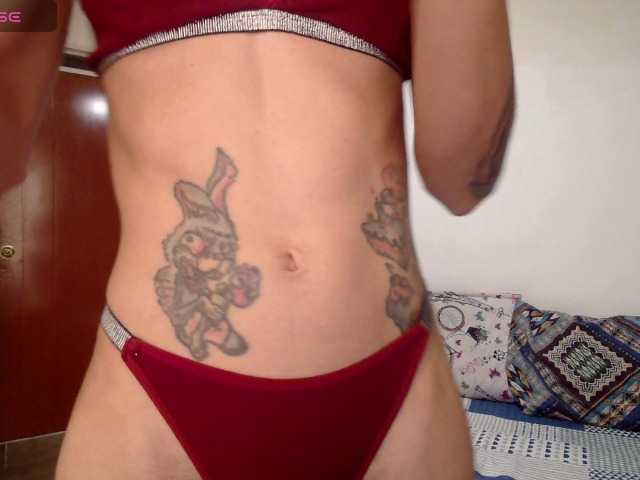 emmaherby1 live cam on BongaCams