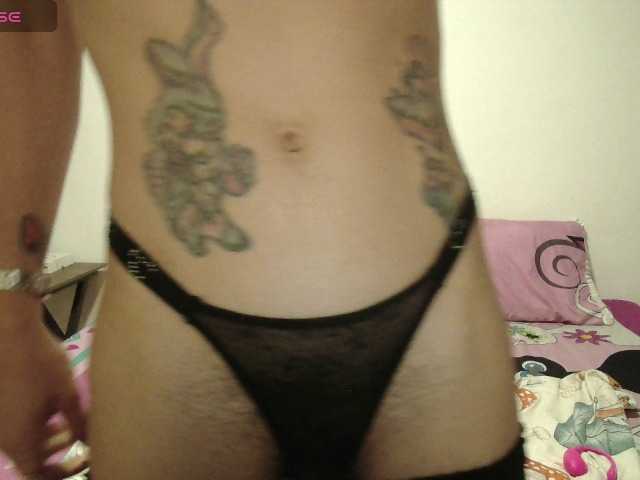 emmaherby1 live cam on BongaCams