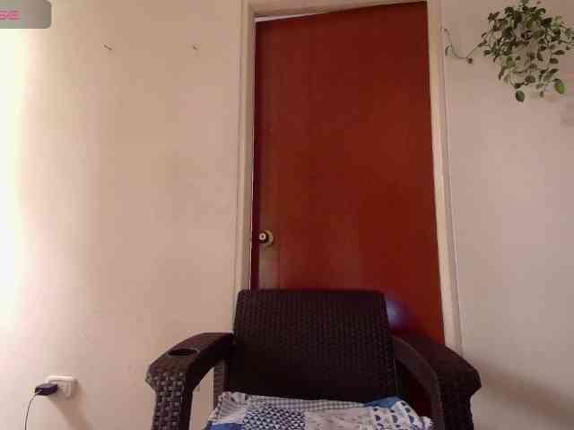 EmmaHerby1 webcam
