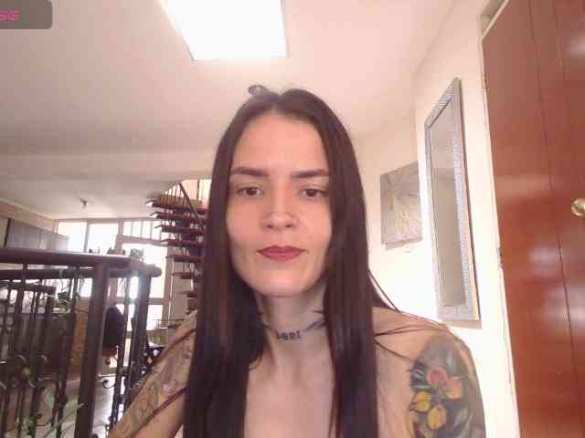 EmmaHerby1 webcam