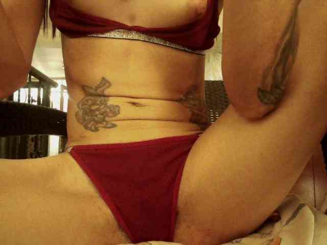 EmmaHerby1 webcam