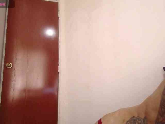 EmmaHerby1 webcam