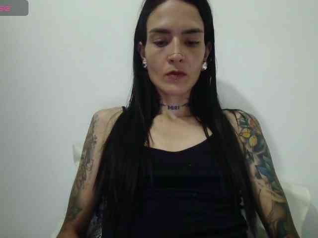 EmmaHerby1 webcam