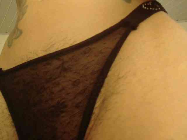 EmmaHerby1 webcam