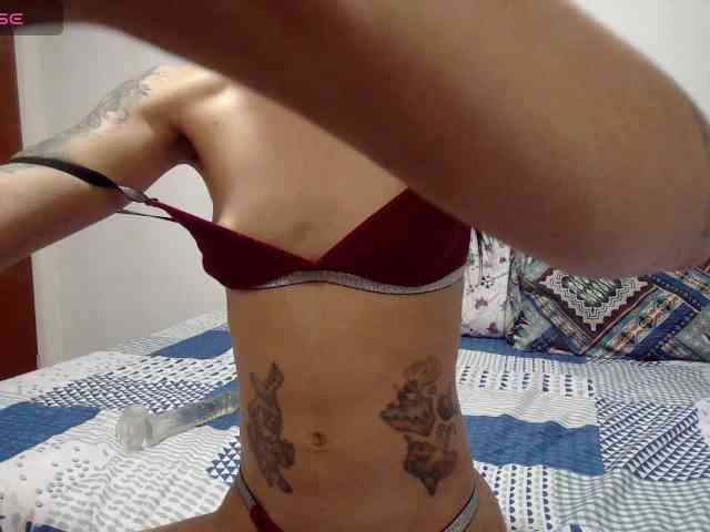 EmmaHerby1 webcam