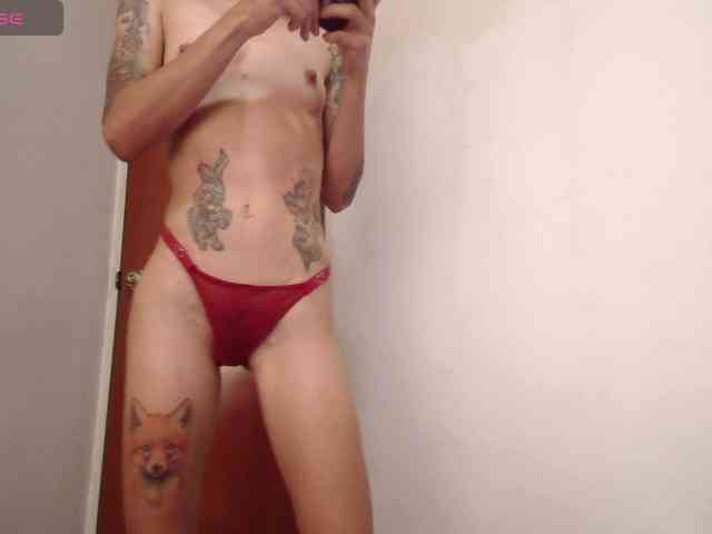 EmmaHerby1 webcam