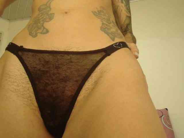 EmmaHerby1 webcam