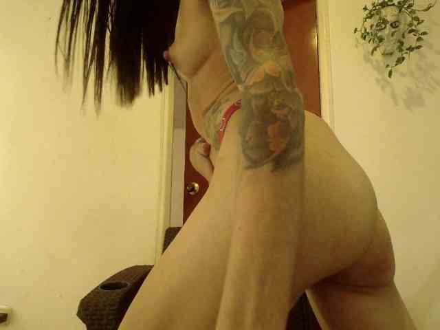 EmmaHerby1 webcam