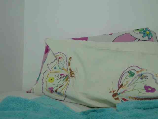 EmmaHerby1 webcam