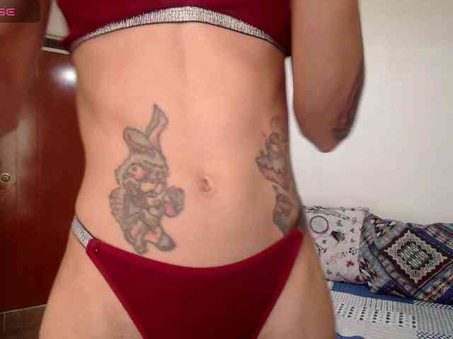 EmmaHerby1 webcam