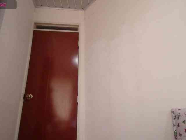 EmmaHerby1 webcam