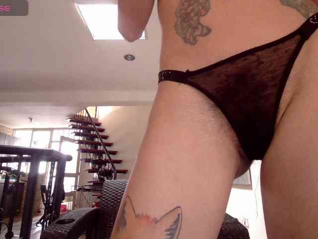 EmmaHerby1 webcam