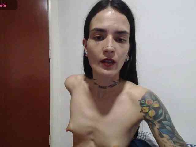 EmmaHerby1 webcam