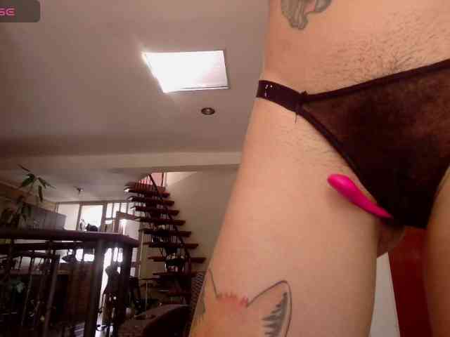 EmmaHerby1 webcam