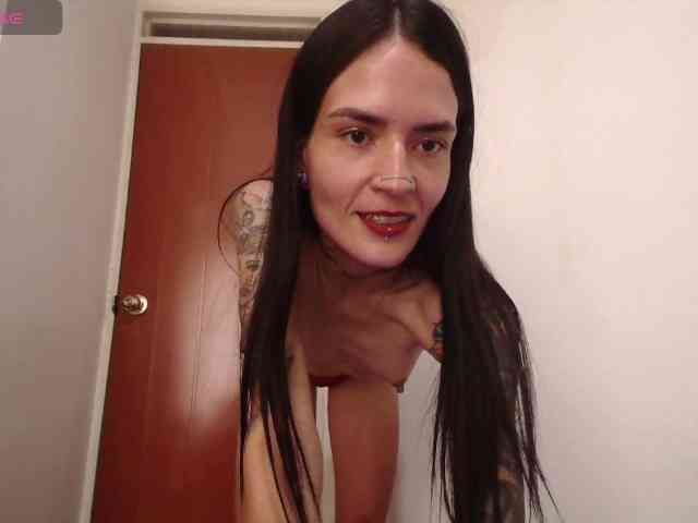 EmmaHerby1 webcam