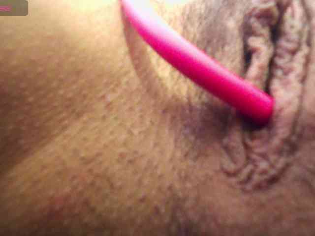EmmaHerby1 webcam