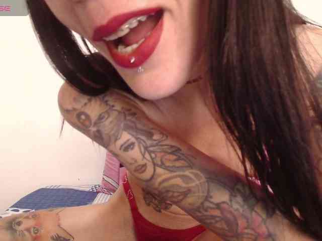 EmmaHerby1 webcam
