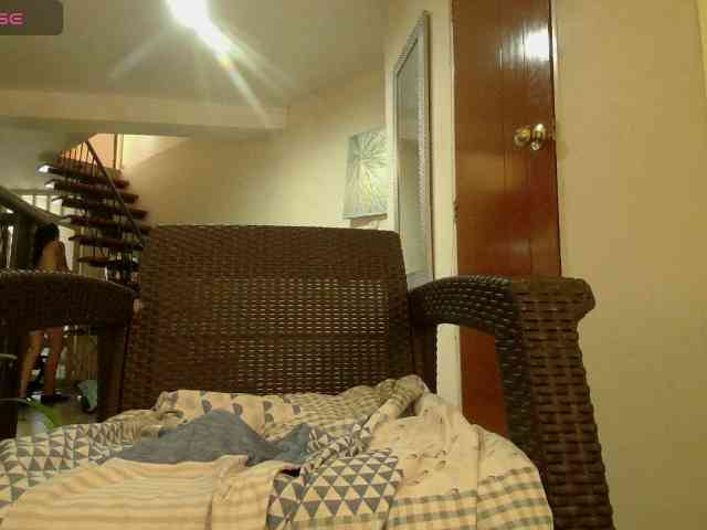 EmmaHerby1 webcam