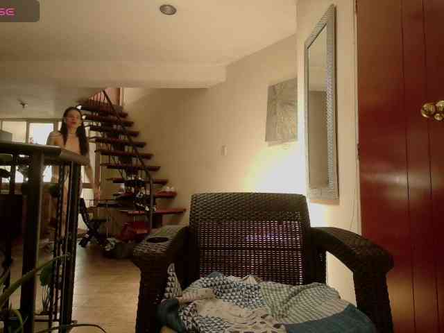 EmmaHerby1 webcam