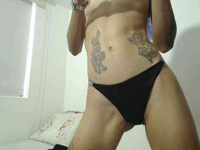 EmmaHerby1 webcam