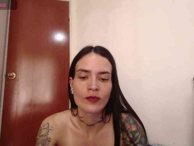 EmmaHerby1 webcam