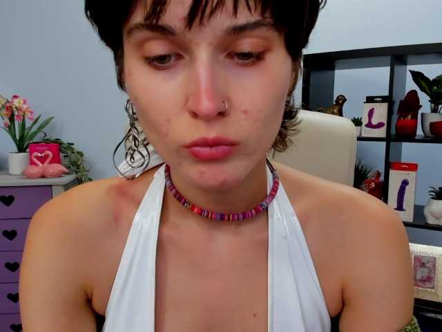 soft-sarah live cam on BongaCams