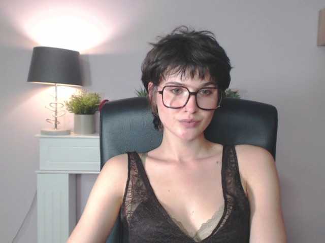 soft-sarah live cam on BongaCams