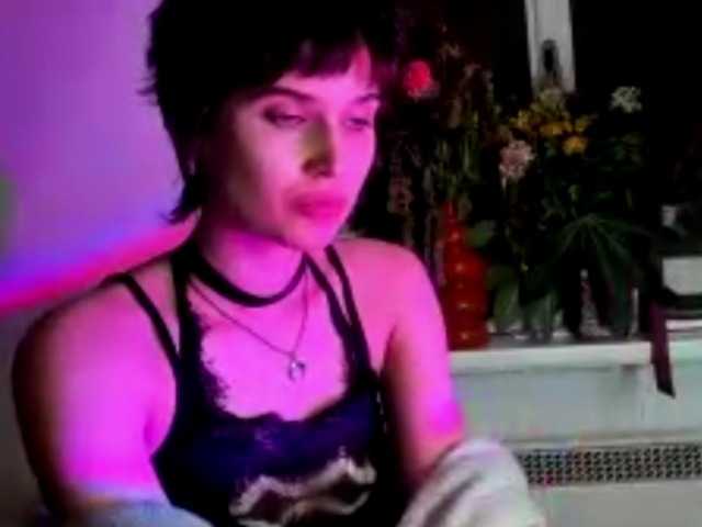soft-sarah live cam on BongaCams