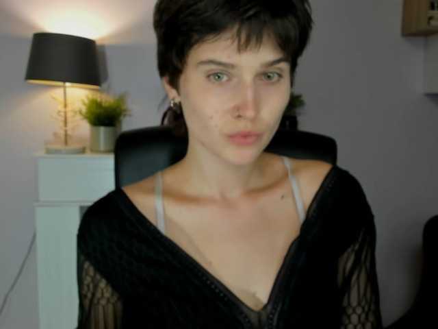 soft-sarah live cam on BongaCams