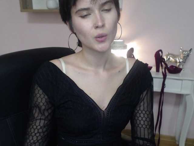 soft-sarah live cam on BongaCams