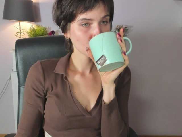 soft-sarah live cam on BongaCams
