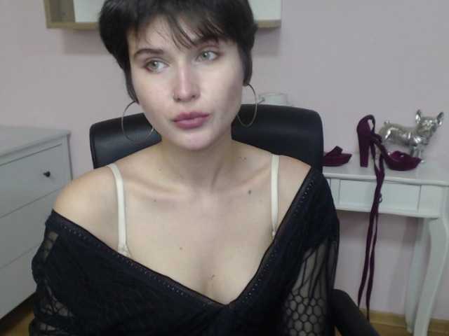 soft-sarah live cam on BongaCams