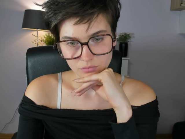 soft-sarah live cam on BongaCams
