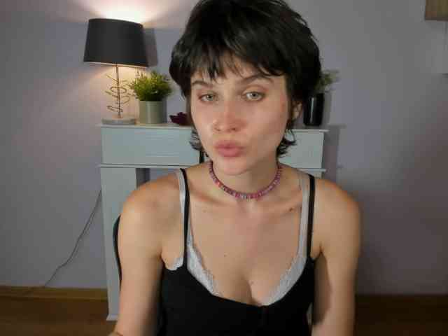 Soft-Sarah webcam